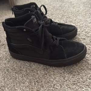 Vans Unisex Black sk8 high tops Men’s 5.0 women’s 7